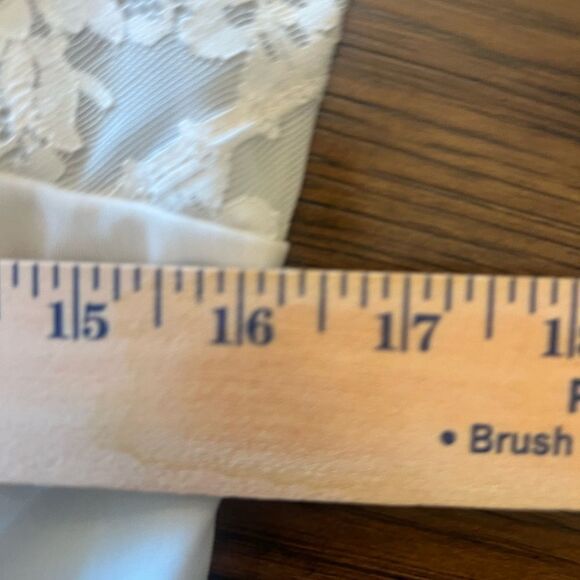 Shadowline vintage lace floral Elegant Sheer White Lace peignoir set. L - Picture 6 of 15